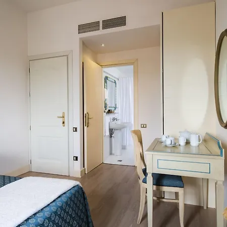 Goya Hotel