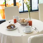 Goya Hotell 4*