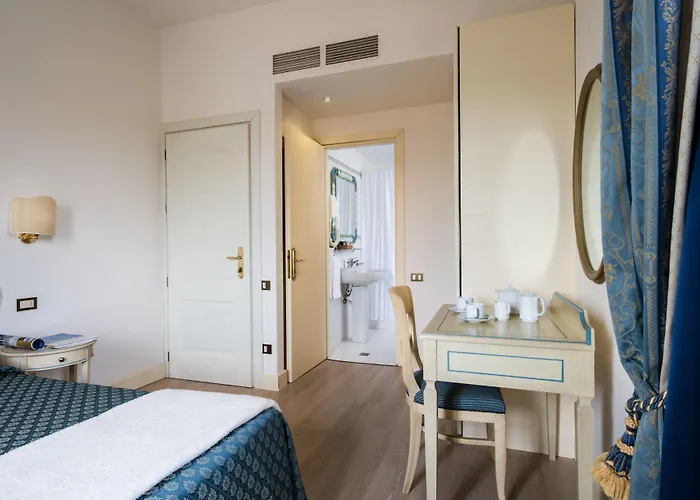 Goya Forte dei Marmi