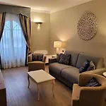 Goya Hotel 4*